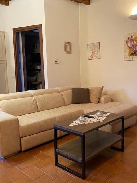 Antica Posta - A Post House Apartment Barberino di Mugello Bagian luar foto